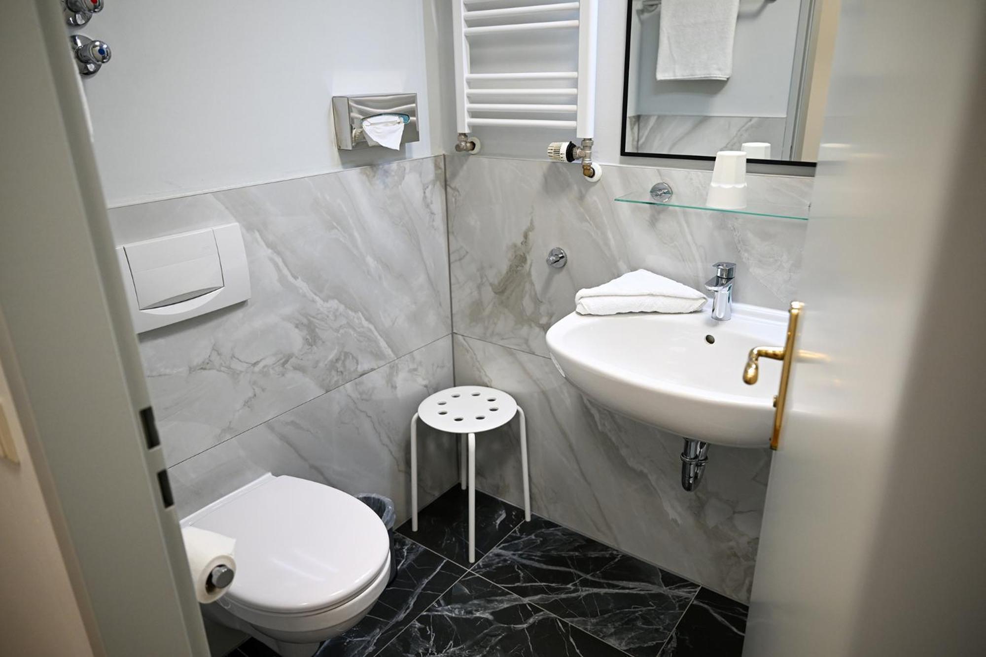 Hotel Weingut Sandwiese Winzerhotel Worms